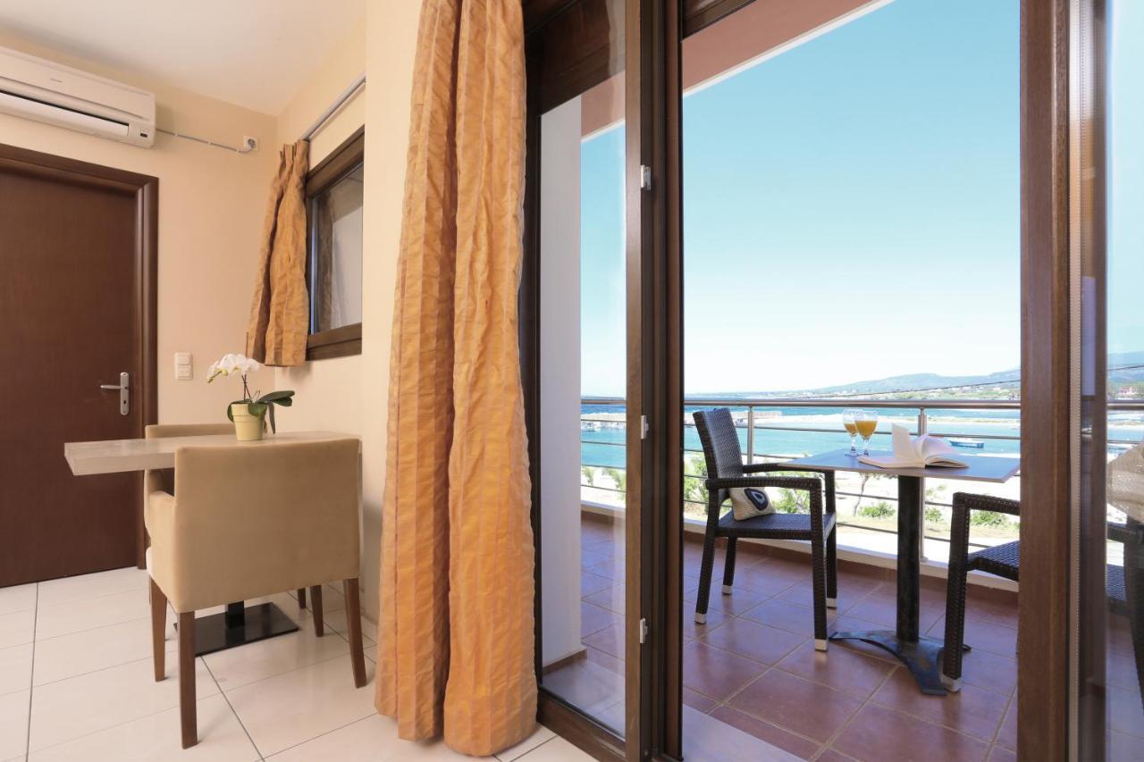 Faros Luxury Suites Marathopoli Buitenkant foto