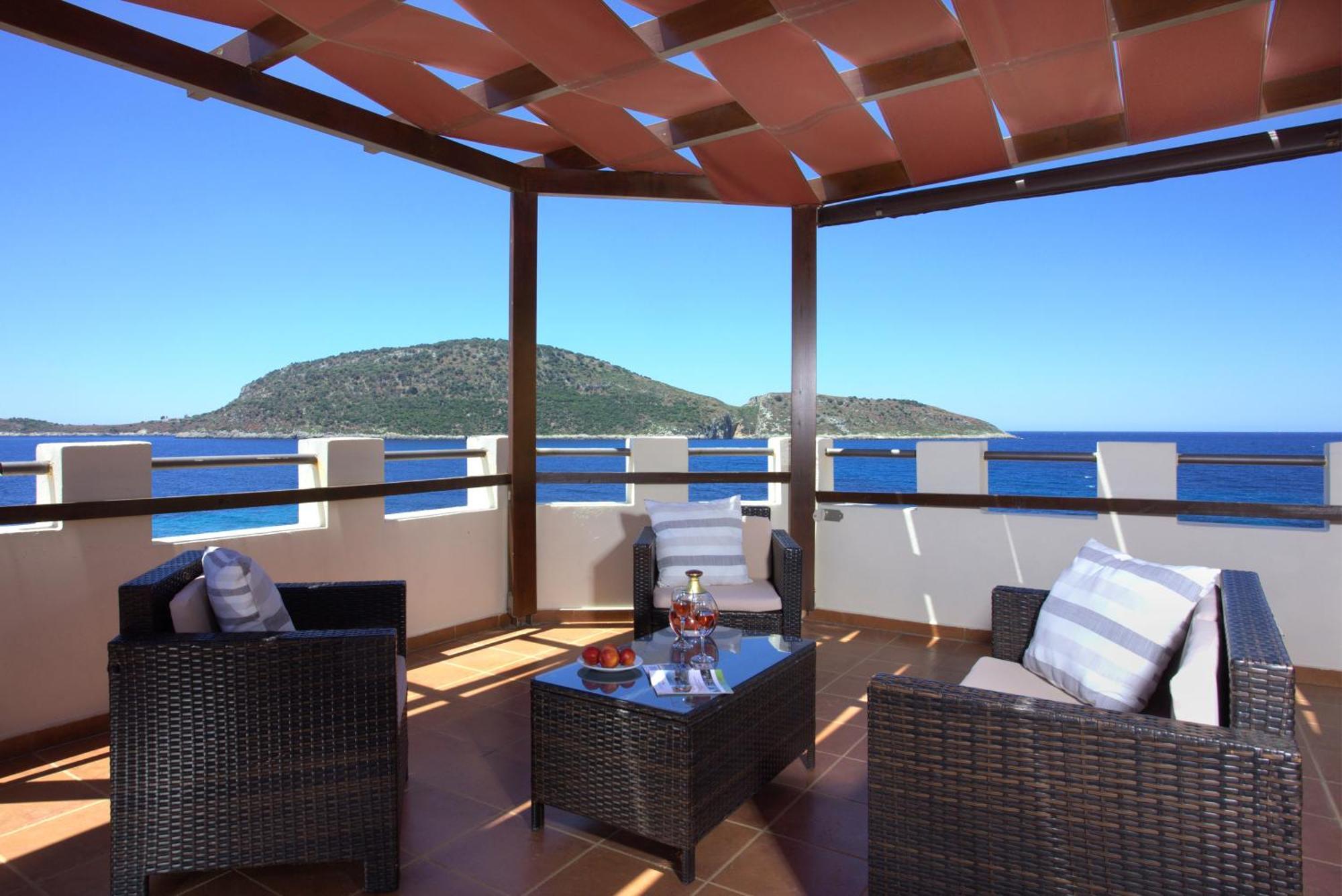 Faros Luxury Suites Marathopoli Buitenkant foto