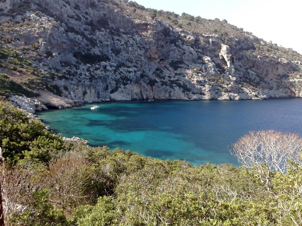 Faros Luxury Suites Marathopoli Buitenkant foto