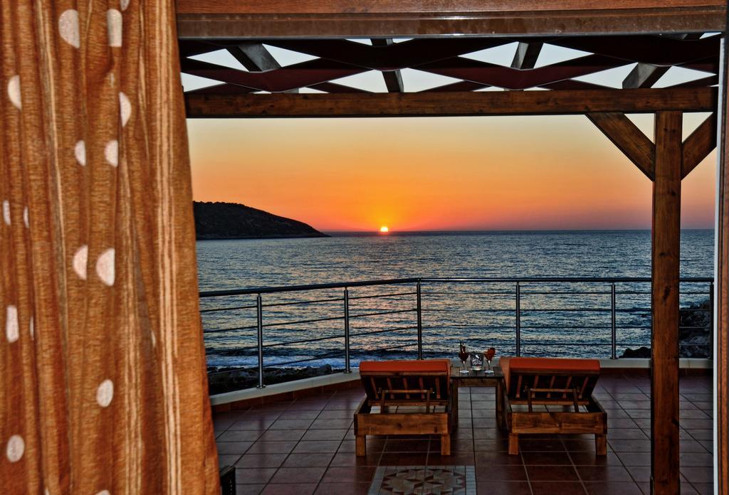 Faros Luxury Suites Marathopoli Buitenkant foto