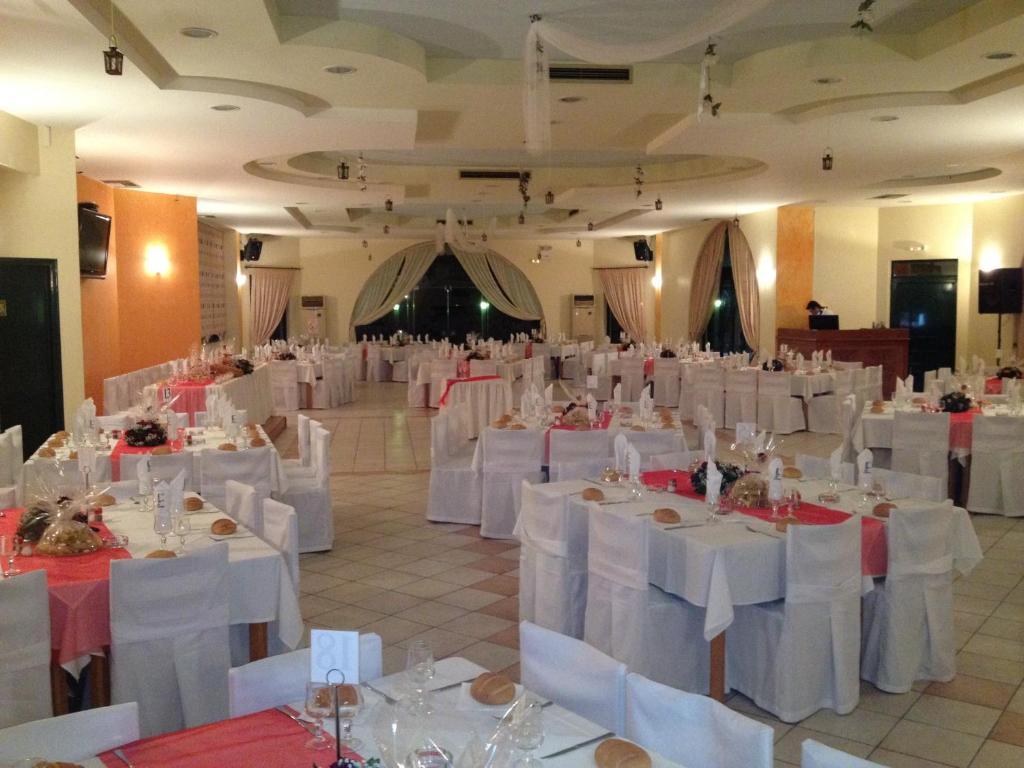 Faros Luxury Suites Marathopoli Buitenkant foto